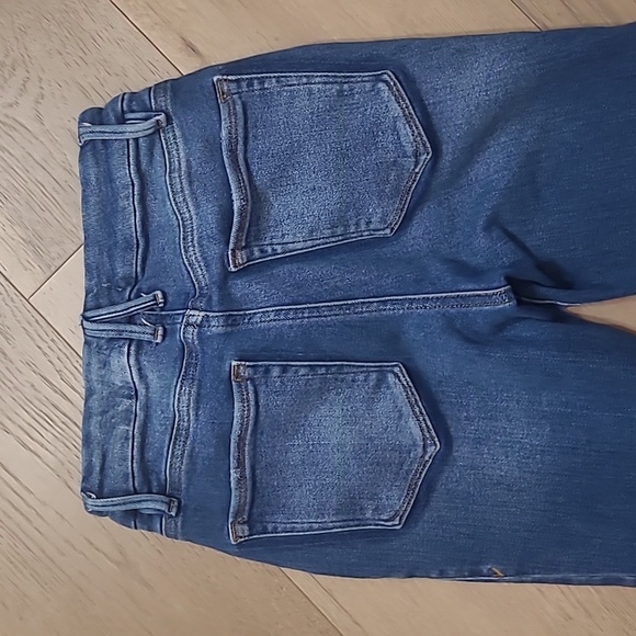 Good American Jeans Women's sz 4/27 Good Leg Crop Mid Rise Indigo Denim Jeans - Picture 5 of 14